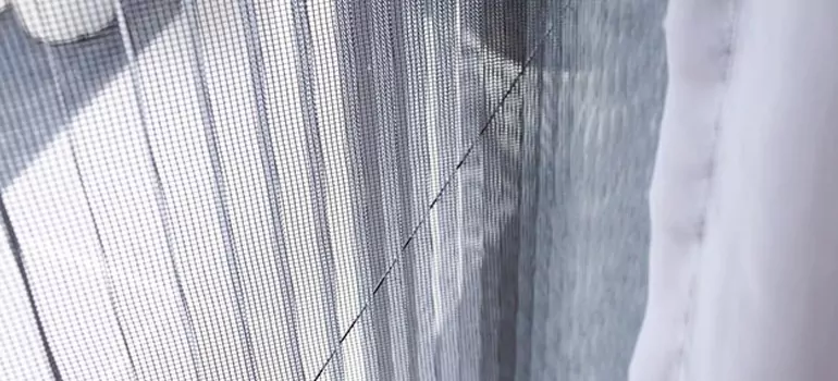 Fixing Screen Window Mesh in Three Lakes, FL