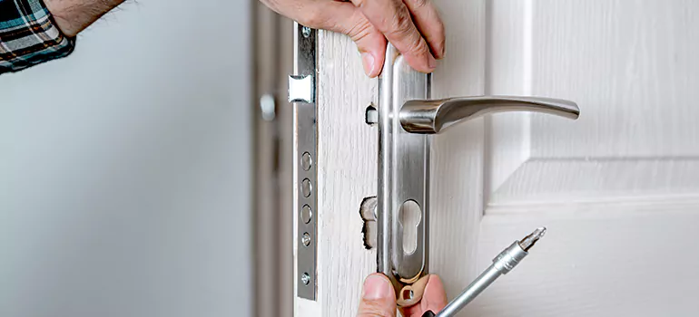 Front Door Knob Repair in Three Lakes, FL