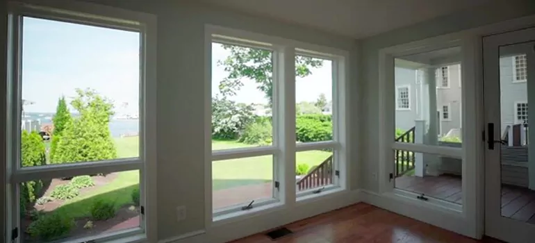 Double-hung Window Repair in Three Lakes, FL