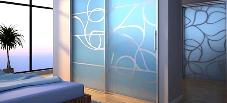 Frosting Glass Cabinet Doors in Three Lakes, FL